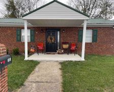 United States Kentucky Maysville vacation rental compare prices direct by owner 28616393