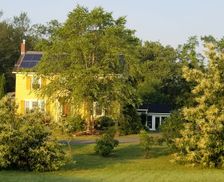 United States Massachusetts Amherst vacation rental compare prices direct by owner 694372