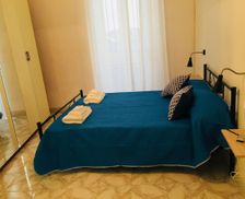 Italy Campania Vietri Sul Mare vacation rental compare prices direct by owner 4249215