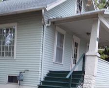 United States Kansas Emporia vacation rental compare prices direct by owner 293273