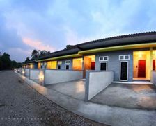 Thailand Chang Wat Narathiwat Amphoe Su-ngai Kolok vacation rental compare prices direct by owner 8952239