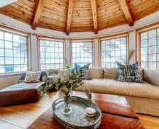 United States Michigan Marquette vacation rental compare prices direct by owner 224795