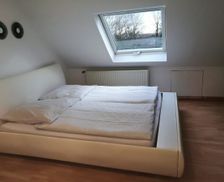 Germany Nordrhein-Westfalen Solingen vacation rental compare prices direct by owner 5643849