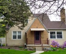 United States Michigan Lansing vacation rental compare prices direct by owner 1170414