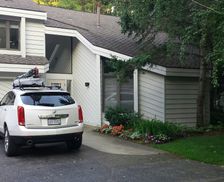 United States Michigan Petoskey vacation rental compare prices direct by owner 585796