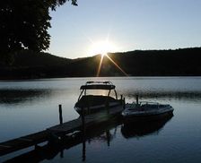 United States New York Ticonderoga vacation rental compare prices direct by owner 541076