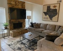 United States Texas Laredo vacation rental compare prices direct by owner 29874030