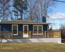 United States North Carolina Jonesville vacation rental compare prices direct by owner 30001024