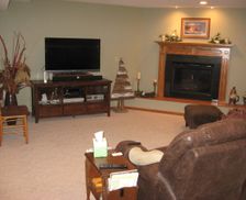 United States Minnesota New Ulm vacation rental compare prices direct by owner 756065