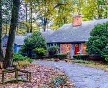 United States Connecticut Avon vacation rental compare prices direct by owner 1388097