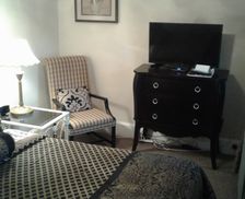 United States Rhode Island Woonsocket vacation rental compare prices direct by owner 459575