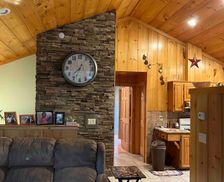 United States New York Rock Stream vacation rental compare prices direct by owner 29198669