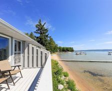 United States Michigan Glen Arbor vacation rental compare prices direct by owner 4883154