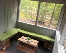 United States Pennsylvania East Stroudsburg vacation rental compare prices direct by owner 28251007