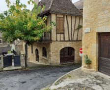 France Aquitaine Saint-Cyprien vacation rental compare prices direct by owner 6438611