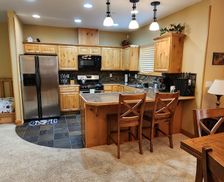 United States Idaho Kellogg vacation rental compare prices direct by owner 1094870