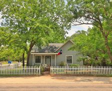 United States Texas Buffalo Gap vacation rental compare prices direct by owner 307838