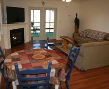 United States North Carolina Penrose vacation rental compare prices direct by owner 219407