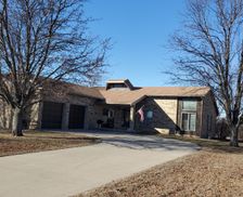 United States Kansas Olpe vacation rental compare prices direct by owner 29611211