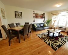 United States New York Queens vacation rental compare prices direct by owner 668509