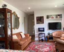 United States California New York vacation rental compare prices direct by owner 1866188