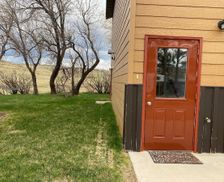 United States Montana Great Falls vacation rental compare prices direct by owner 1914229