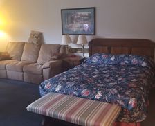United States Michigan Bessemer vacation rental compare prices direct by owner 2101704
