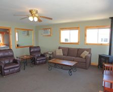 United States New York Cape Vincent vacation rental compare prices direct by owner 426420