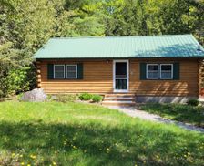 United States New York Schroon Lake vacation rental compare prices direct by owner 2380326
