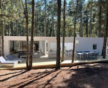 Argentina Provincia de Buenos Aires Bosques vacation rental compare prices direct by owner 27377777