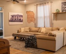 United States Texas San Angelo vacation rental compare prices direct by owner 1862974