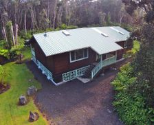 United States Hawaii Volcano vacation rental compare prices direct by owner 26578015