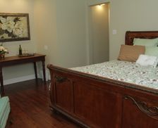 United States Texas Sulphur Springs vacation rental compare prices direct by owner 1389000