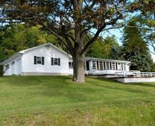 United States Michigan Lake Ann vacation rental compare prices direct by owner 444254