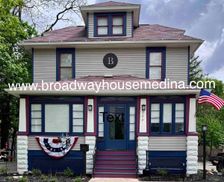 United States Ohio Medina vacation rental compare prices direct by owner 27895323