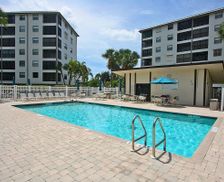 United States Florida Fort Myers Beach vacation rental compare prices direct by owner 32422993