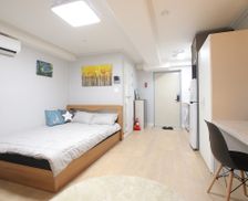 South Korea Yeonhui-dong Seoul vacation rental compare prices direct by owner 6905263