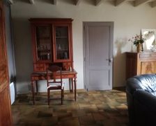 France Nouvelle-Aquitaine Petit-Palais-et-Cornemps vacation rental compare prices direct by owner 4882828