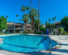 United States California Palm Springs vacation rental compare prices direct by owner 1380086