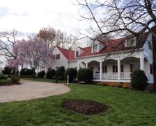 United States Virginia Leesburg vacation rental compare prices direct by owner 1116103