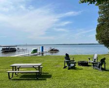 United States Wisconsin Shawano vacation rental compare prices direct by owner 29335368