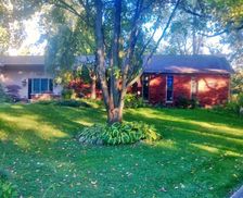 United States Michigan Bloomfield Twp vacation rental compare prices direct by owner 672540