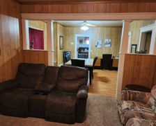 United States Nebraska Lewellen vacation rental compare prices direct by owner 1132103