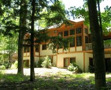 United States Michigan Boyne Falls vacation rental compare prices direct by owner 1775931