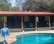 United States Texas Utopia vacation rental compare prices direct by owner 29267809