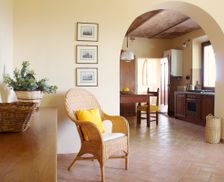 Italy Toscana Bucine vacation rental compare prices direct by owner 5203528