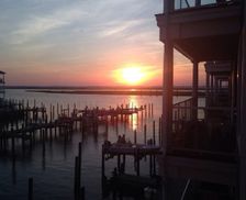 United States Virginia Chincoteague Island vacation rental compare prices direct by owner 222008