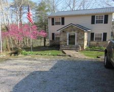 United States Kentucky Burnside vacation rental compare prices direct by owner 1342098