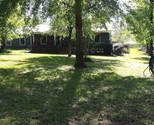 United States Texas Zavalla vacation rental compare prices direct by owner 1335943