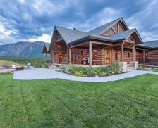 United States Montana West Glacier vacation rental compare prices direct by owner 11452200